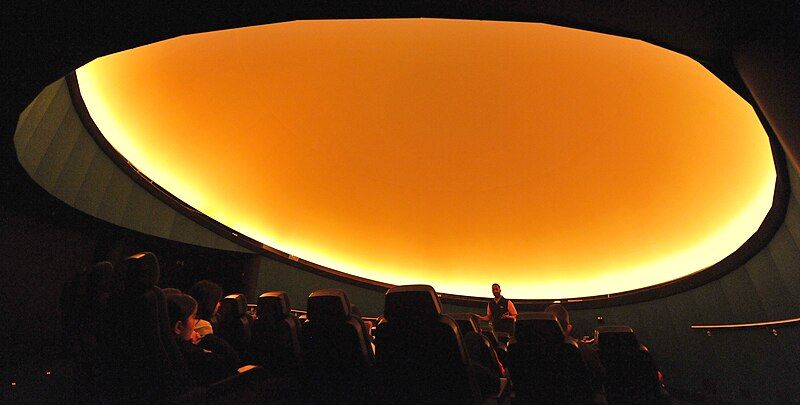 File:Inside Thinktank Planetarium.jpg