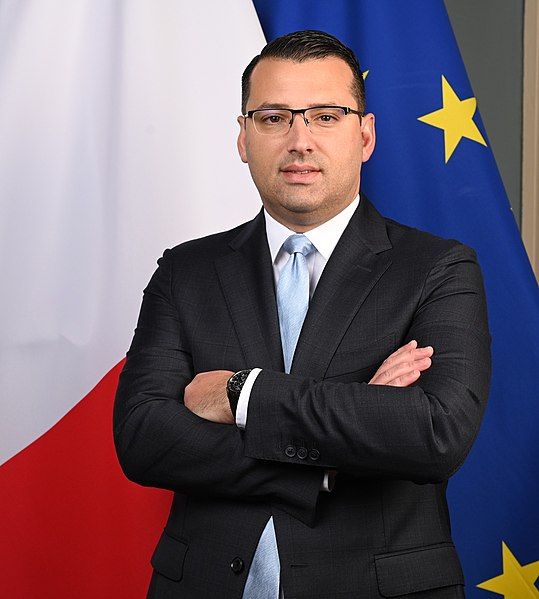 File:Jonathan Attard.jpg