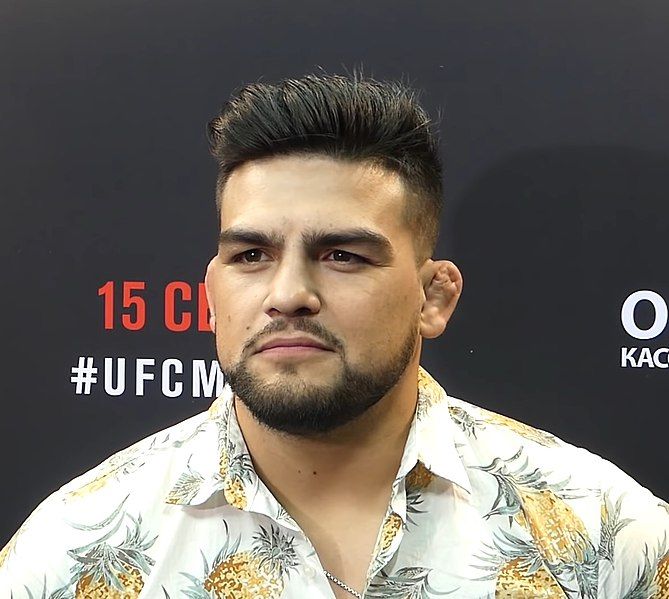 File:Kelvin Gastelum.jpg