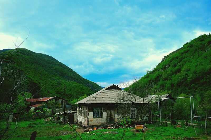 File:Khachardzan village.jpg