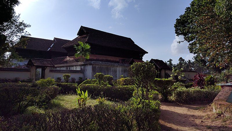 File:Krishnapuram Palace.jpg