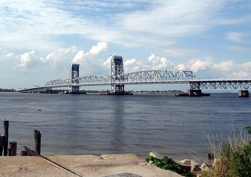 File:Marine Parkway Bridge.JPG