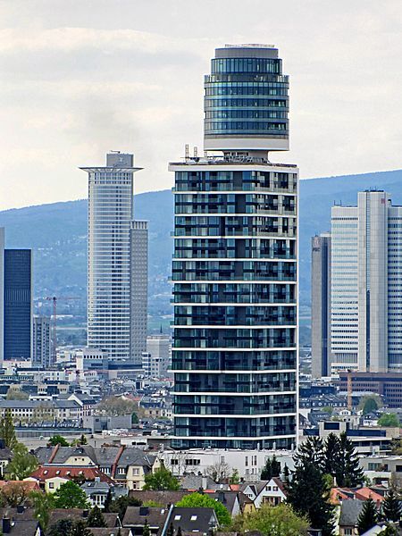 File:Neuer-henningerturm-2017-ffm-2936.jpg