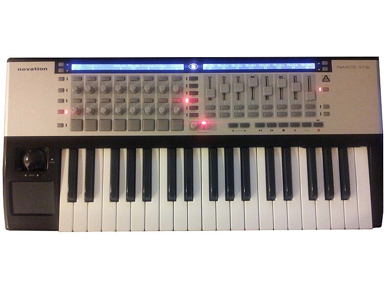 File:Novation ReMote 37SL.jpg