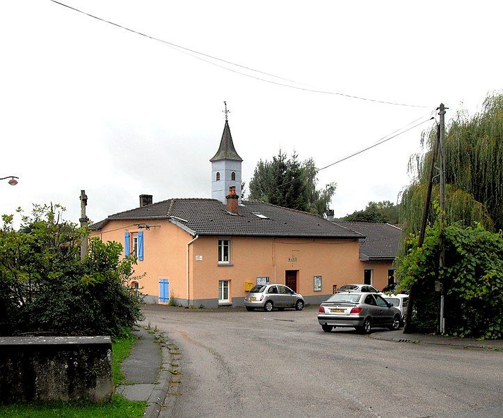 File:Sans-Vallois, Mairie.jpg