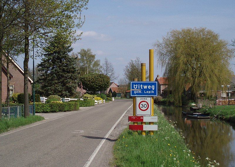 File:Uitweg 02.JPG