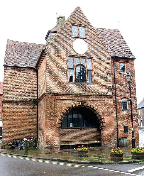 File:Watlington townhall2.jpg