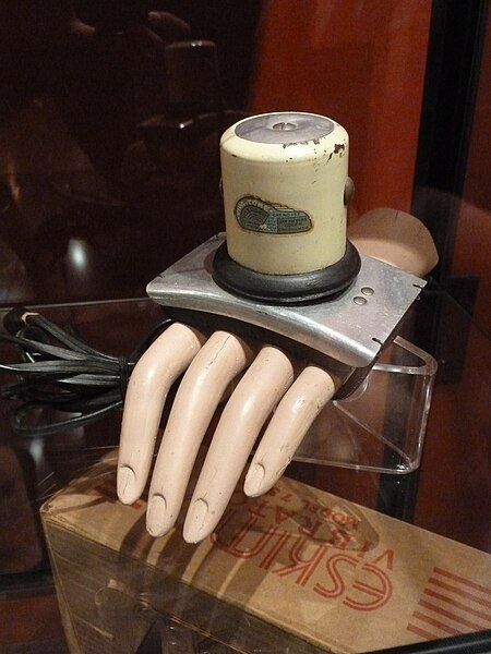 File:Antique Vibrator.JPG