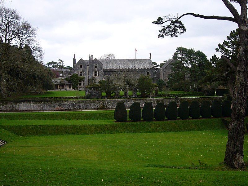 File:Dartington hall.jpg