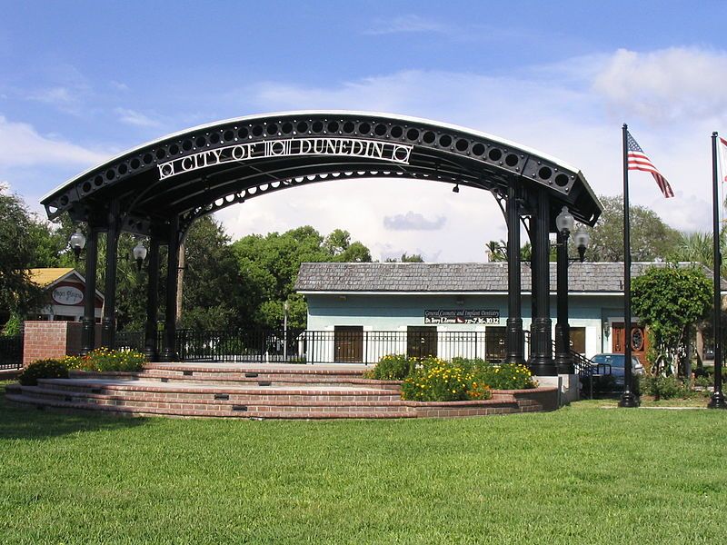 File:DunedinBandshell.jpg