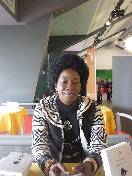 File:Fatoumata Keita 2014.JPG