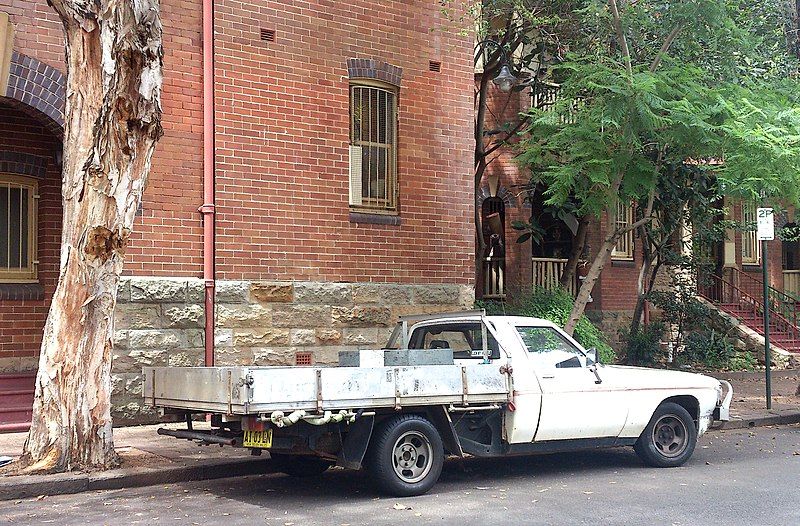 File:Holden One Tonner.jpg