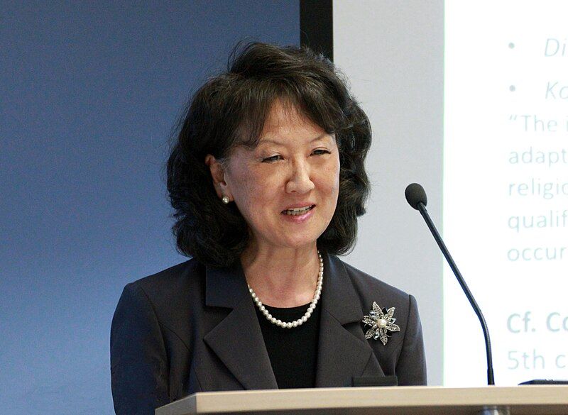 File:MSH Kim lecture.jpg