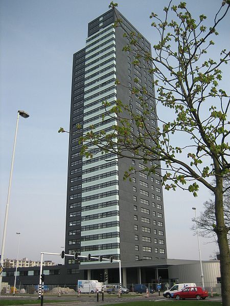 File:Porthos Eindhoven.jpg