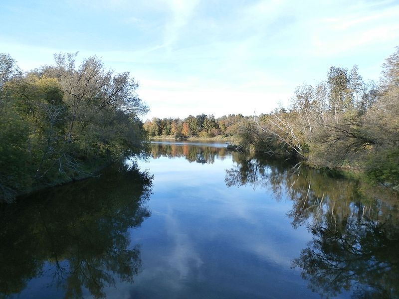 File:RiviereMassawwippi-confluence-St-François.jpg