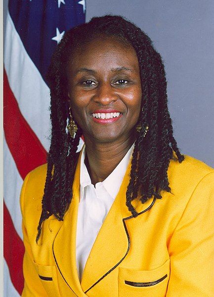 File:Robin Sanders-ambassador.jpg