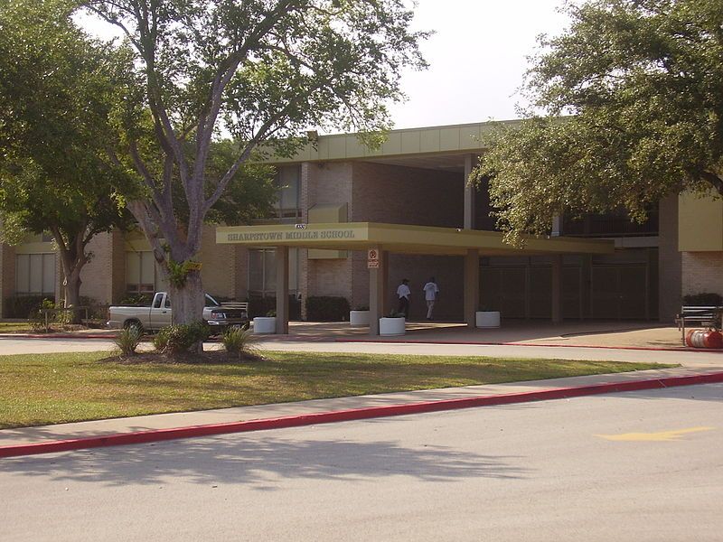 File:SharpstownMSHouston.jpg