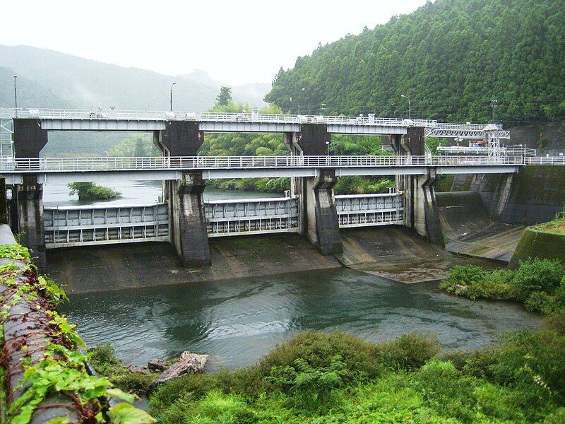 File:Shigeto Dam.jpg