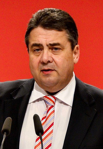 File:Sigmar Gabriel (2013).jpg