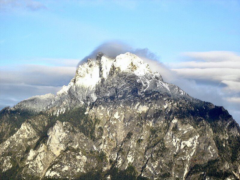 File:Traunstein Weiß.jpg