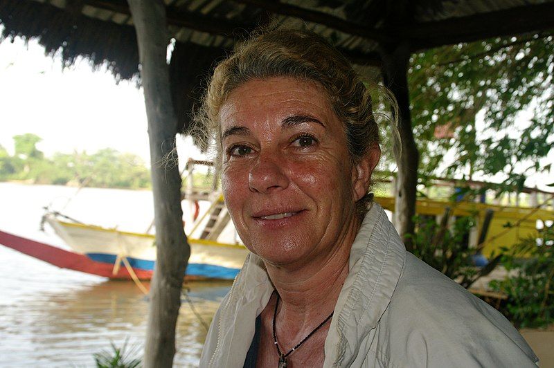 File:Adriana Kaplan Marcusán-Gambia-2011-04-28.jpg