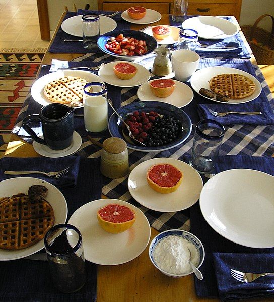 File:AmCountryBreakfast.JPG