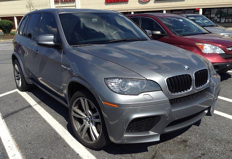 File:BMW X5M (9314586495).jpg