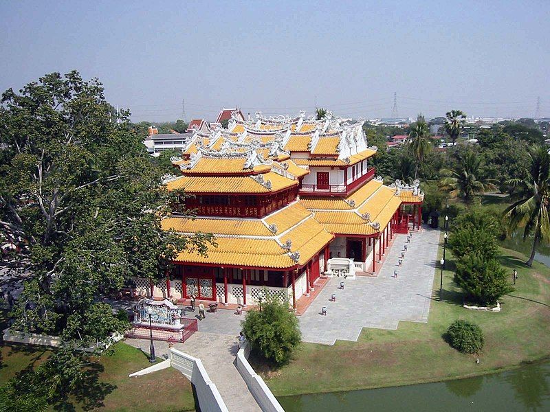 File:Bang Pa-In palace.jpg