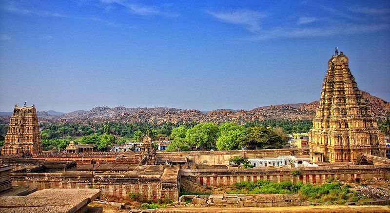 File:Hampi virupaksha temple.jpg