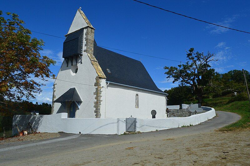 File:Larrebieu Chapel.JPG