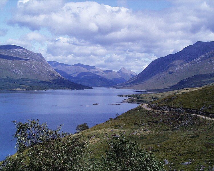 File:Loch Etive.jpg