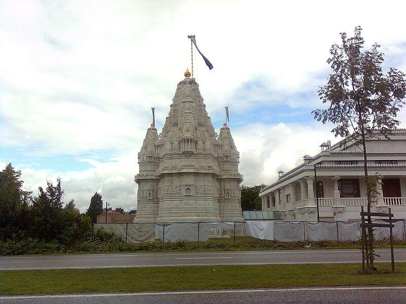 File:Templejaindanvers1.jpg