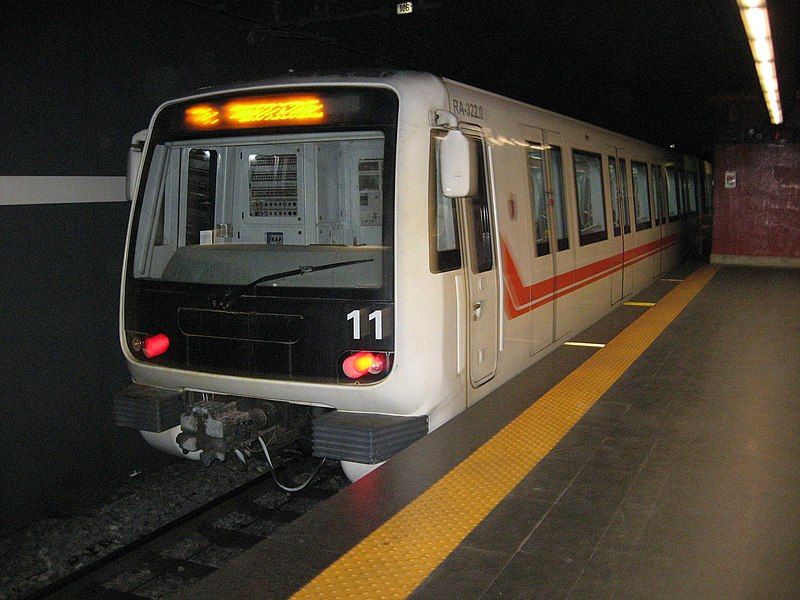 File:Train s 300.jpg