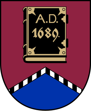 File:Alūksne novads COA.svg