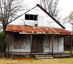 Abandoned store and post office in Baird