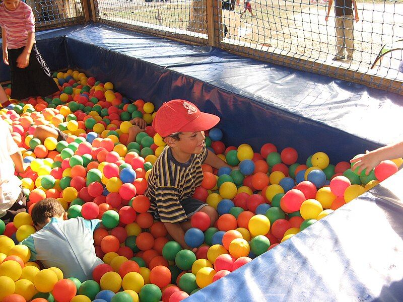 File:Ballpits530.jpg