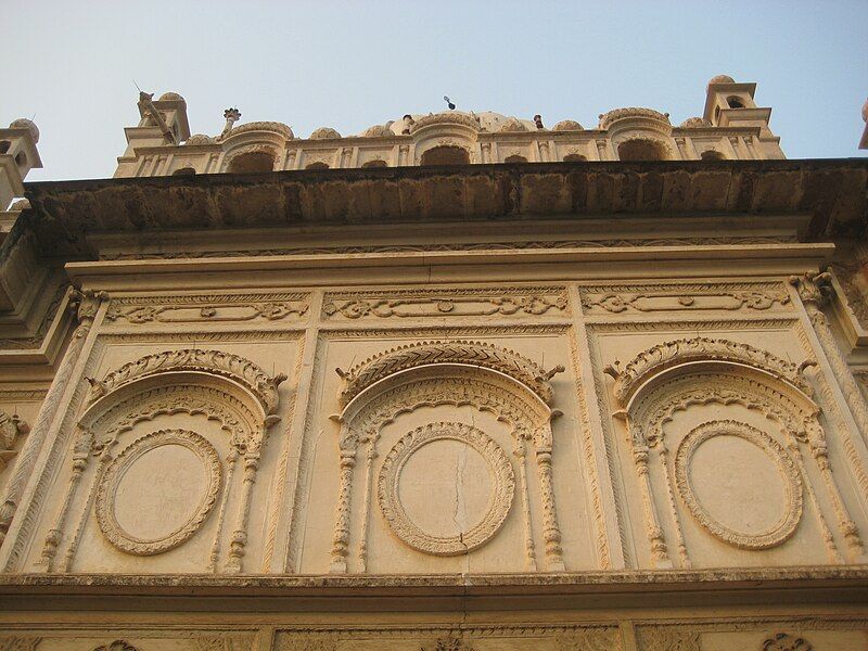 File:Facade of maqabara.JPG