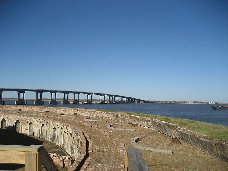 File:FtPikeObservationDeckToRigolettsBridgeB.JPG