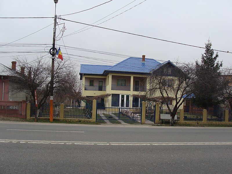 File:Mihăileşti Giurgiu.jpg