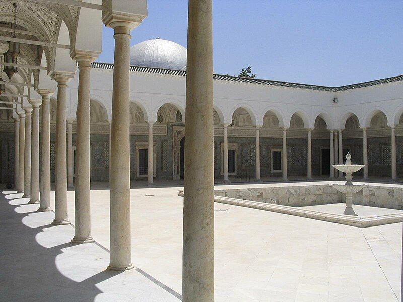 File:Rose Palace patio.jpg