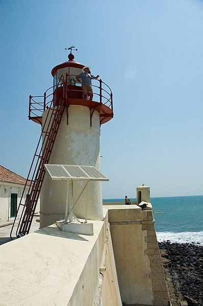 File:São Sebastião Lighthouse.jpg