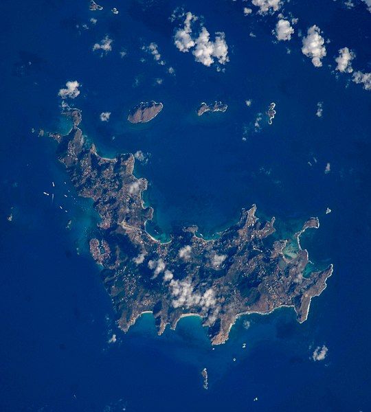 File:Saint-Barthélemy (ISS-018).jpg