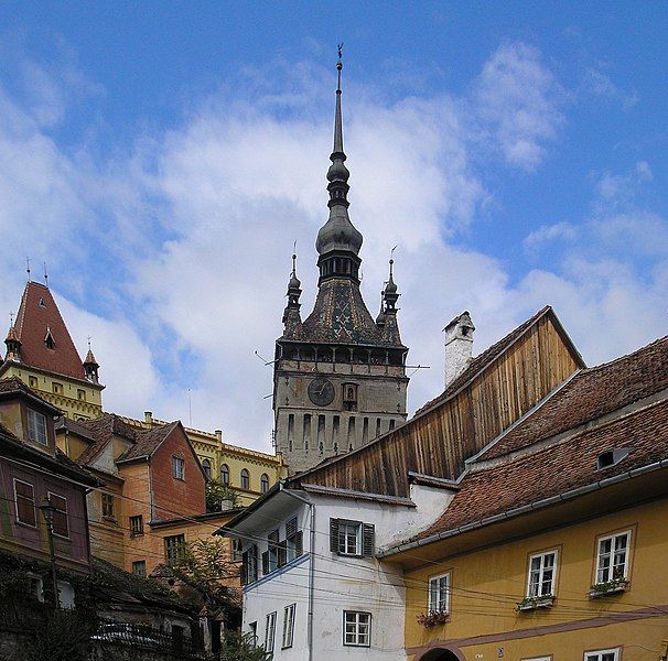 File:Sighisoara Uhrturm.JPG