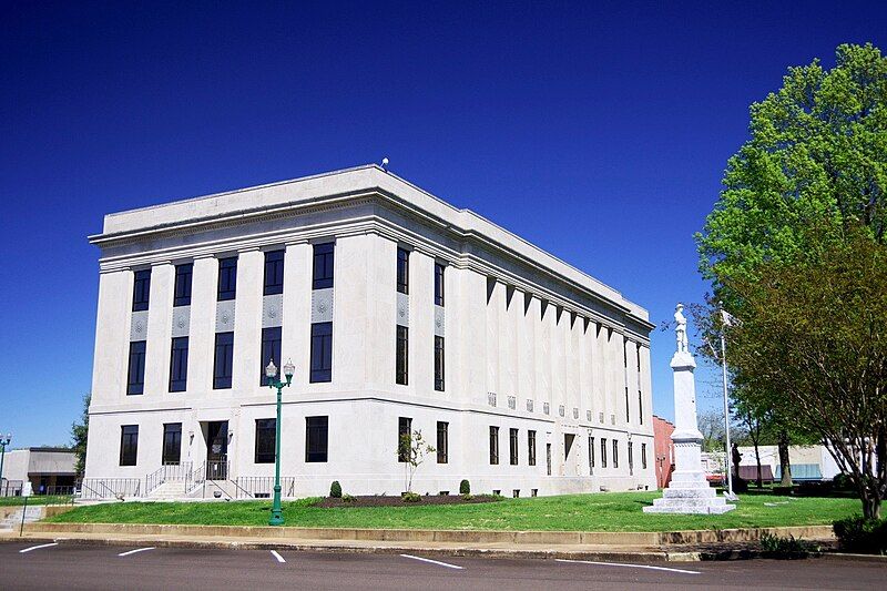 File:Weakley-County-Courthouse-tn.jpg