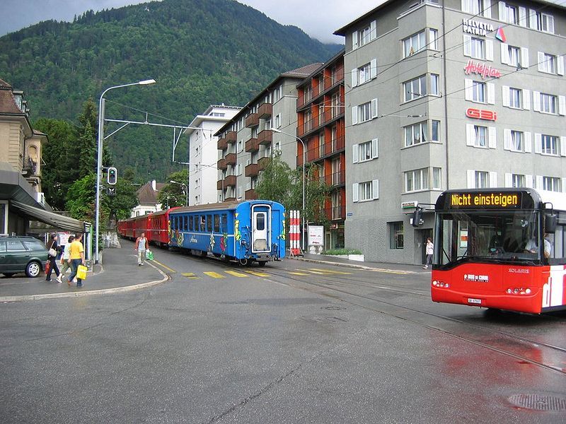 File:Chur Arosa Bahn01.jpg