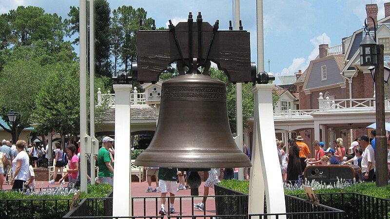 File:Disney Liberty Bell.jpg