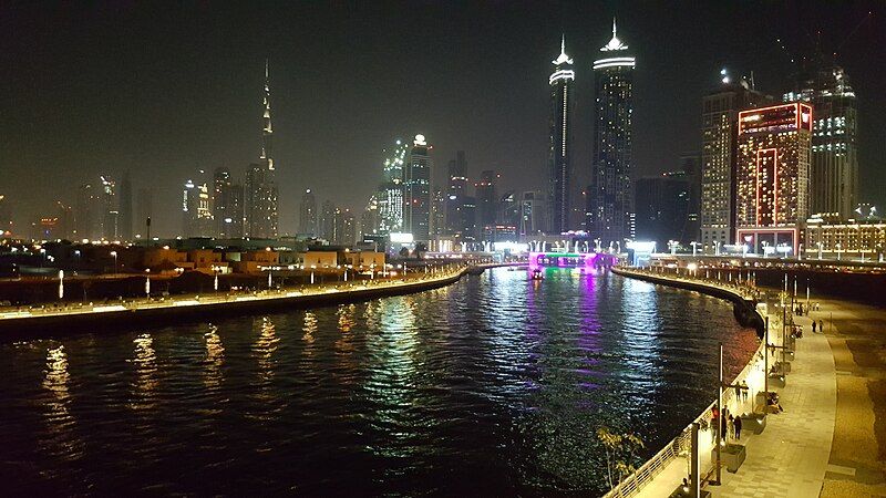 File:Dubai Water Canal.jpg