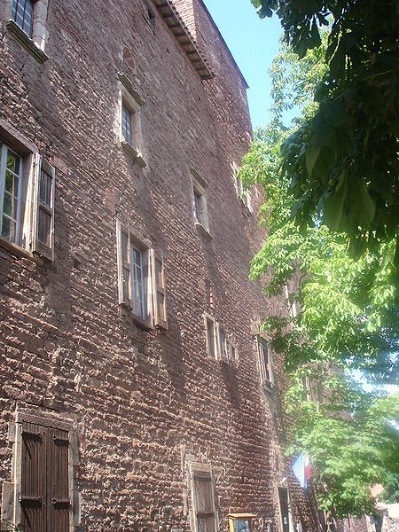 File:France-Aveyron-Château de Saint-Izaire.jpg