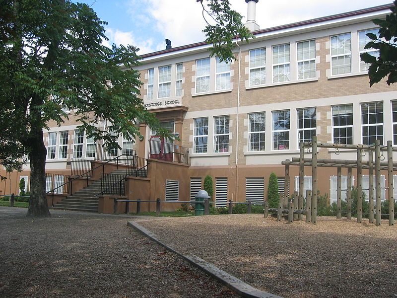 File:Hastings-elem.jpg