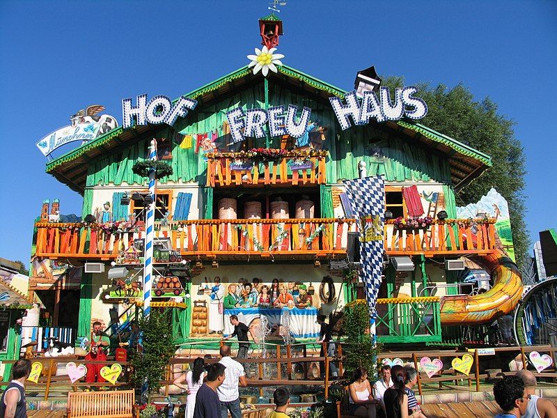 File:HofFreuHaus.JPG